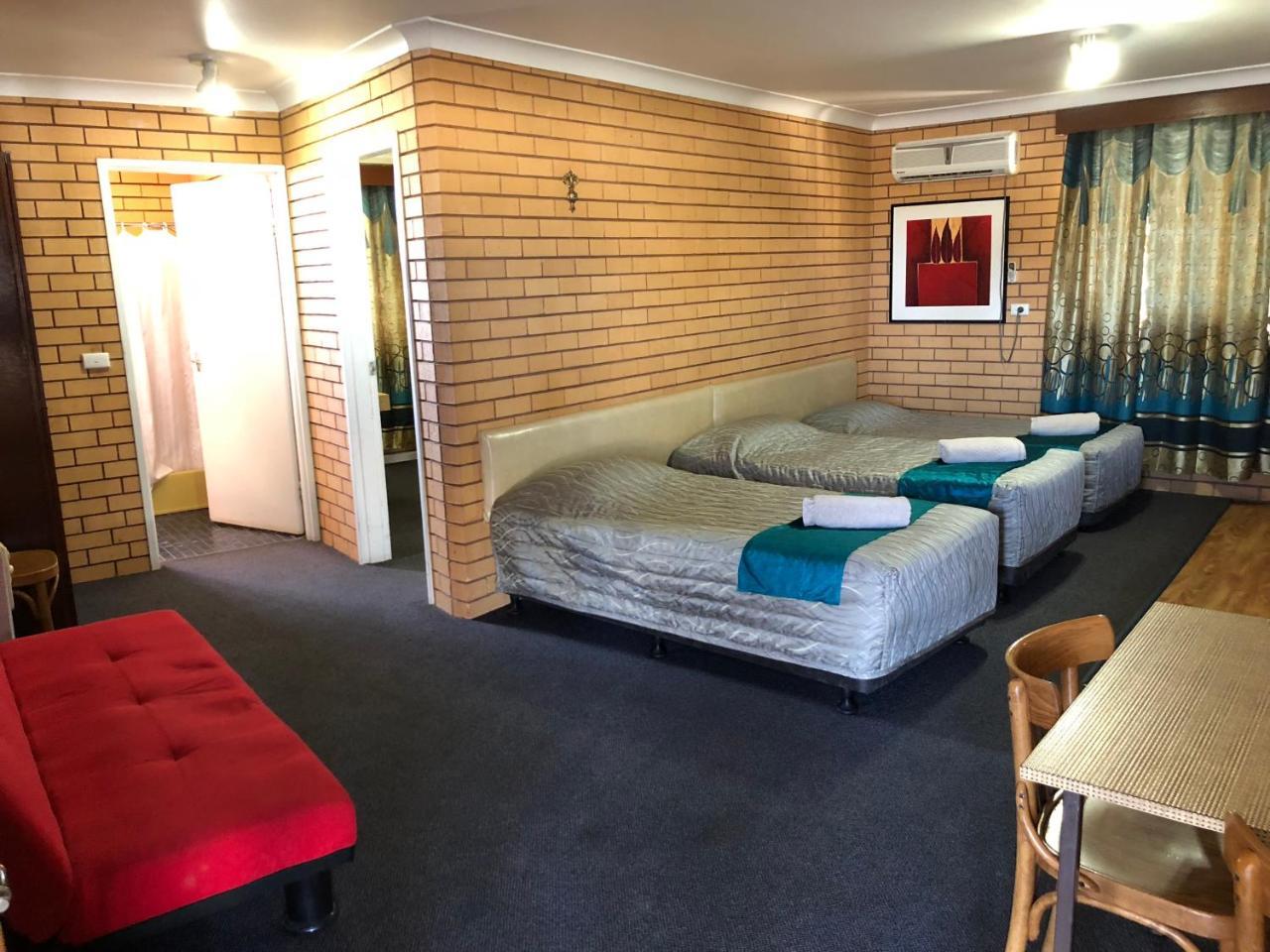 Stockman Motor Inn Narromine Extérieur photo