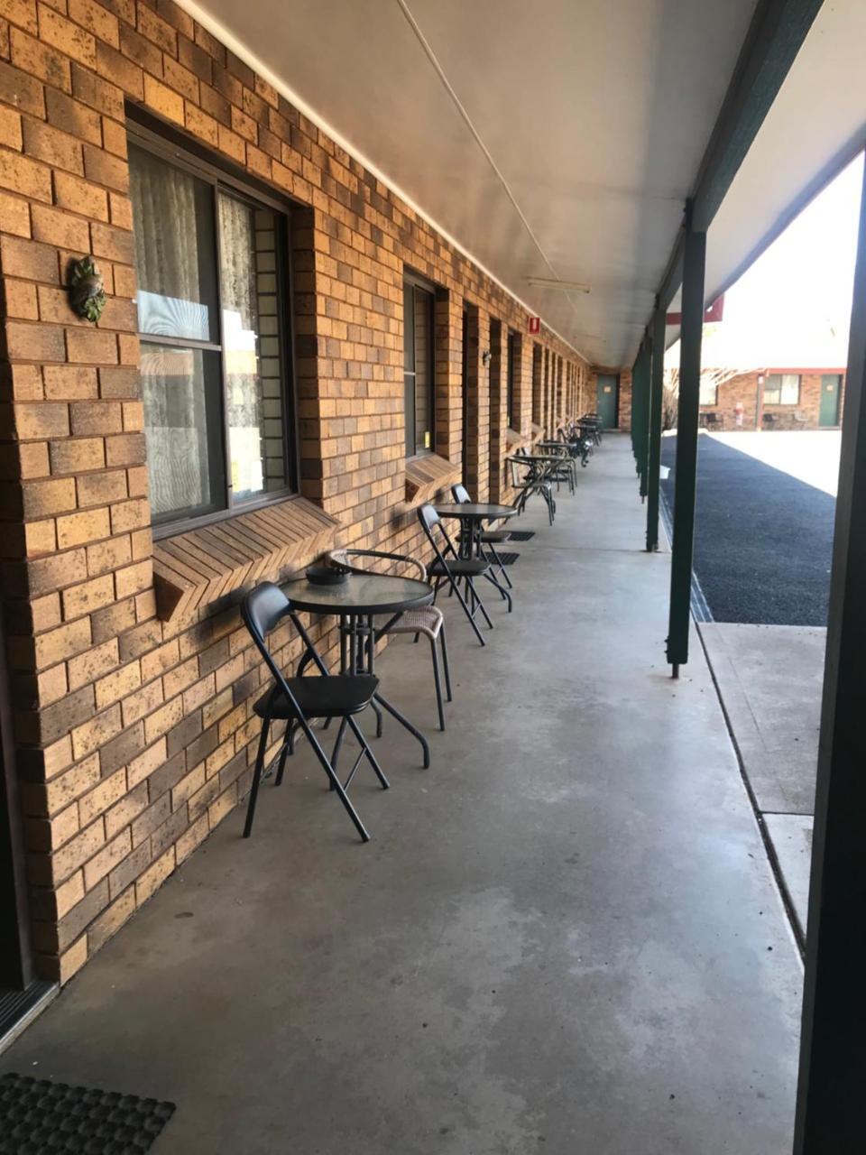 Stockman Motor Inn Narromine Extérieur photo