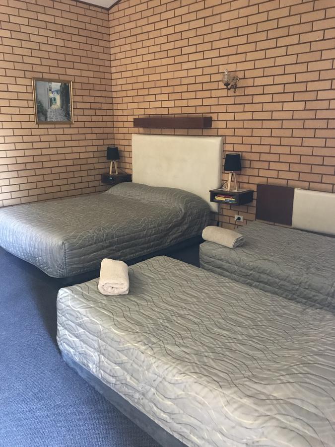 Stockman Motor Inn Narromine Extérieur photo